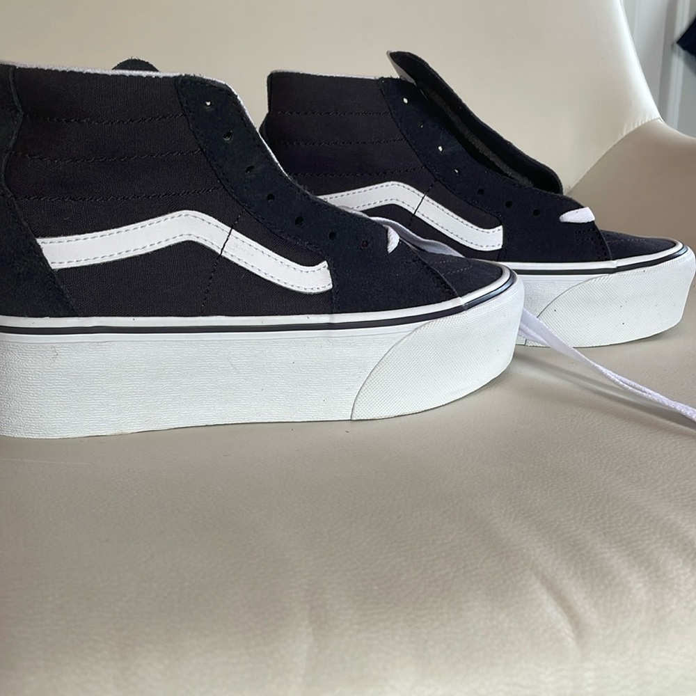 VANS | High Top black 6.5 women 5.0 men